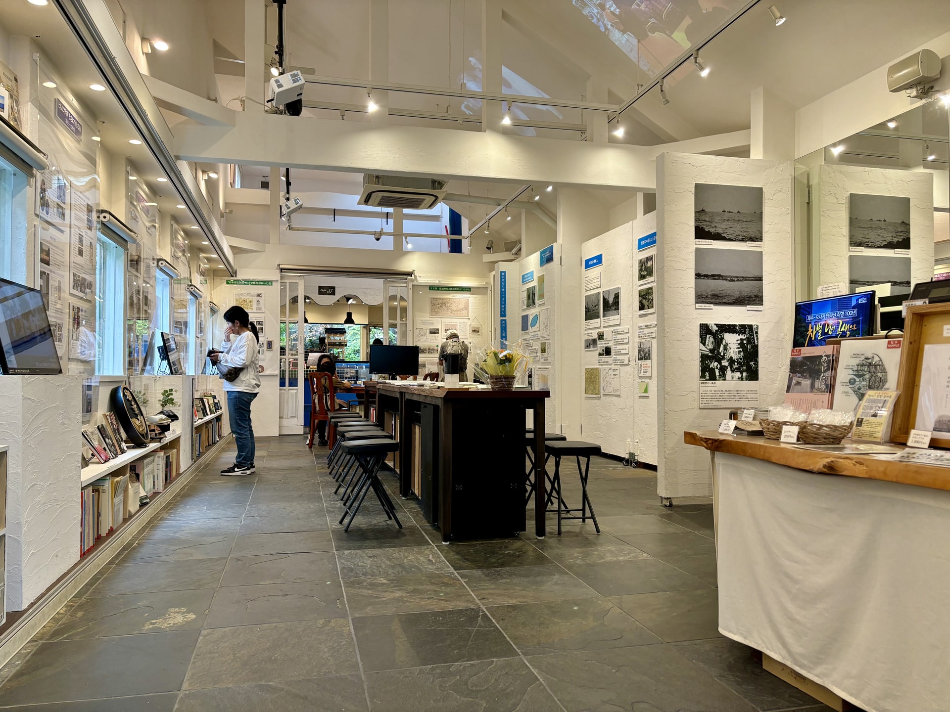 大阪コリアタウン歴史資料館館内写真